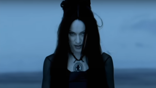Madonna no videoclipe de &quot;Frozen&quot;