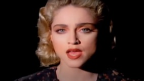 Madonna no videoclipe de &quot;Live to Tell&quot;
