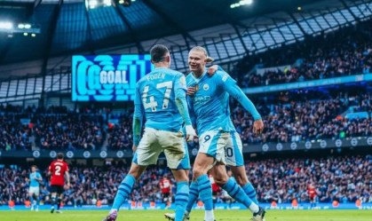 City venceu o United de virada com dois gols de Phill Foden