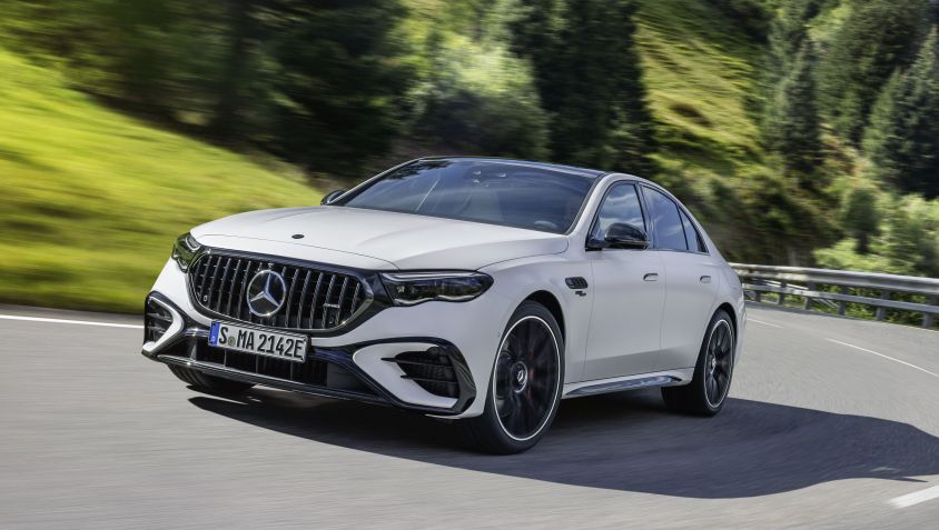 O E53 é o primeiro esportivo da sexta geração do Classe E/ Divulgação/Mercedes-Benz