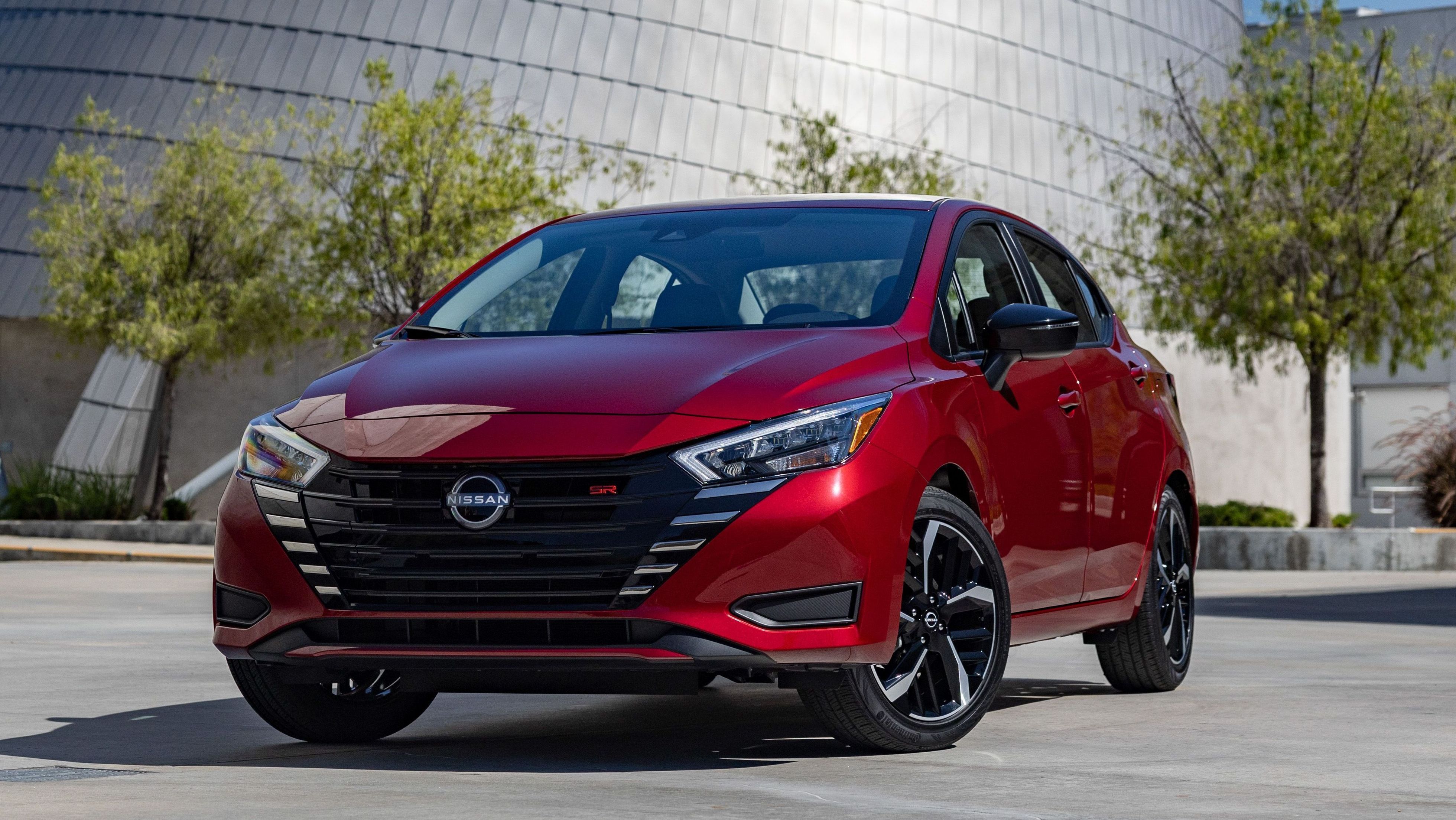 Nissan Versa é um dos carros populares abaixo dos 20 mil dólares nos EUA