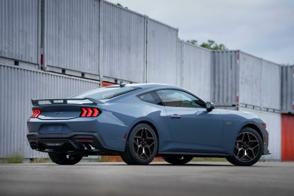 Ford Mustang 2024 tem nova tecnologia de pintura
