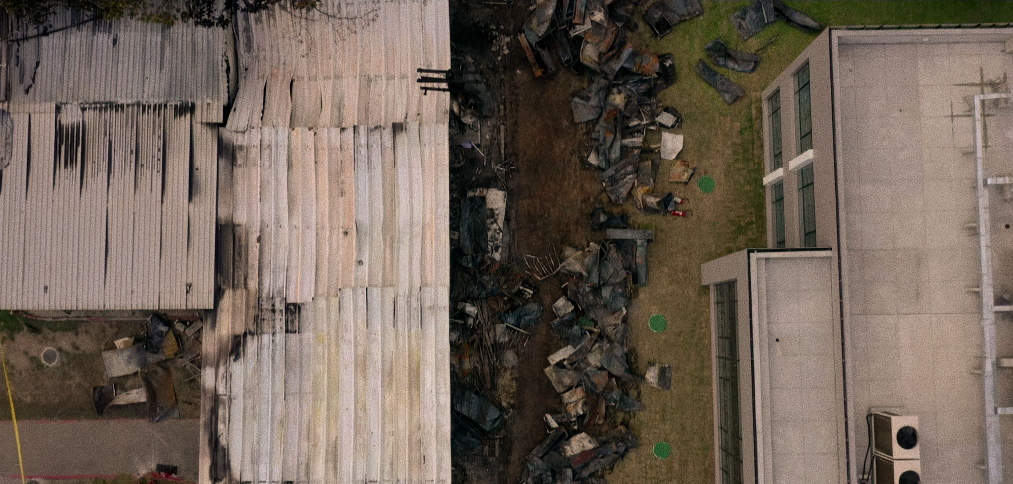 Imagem do incêndio que vitimou dez jovens - Divulgação/Netflix