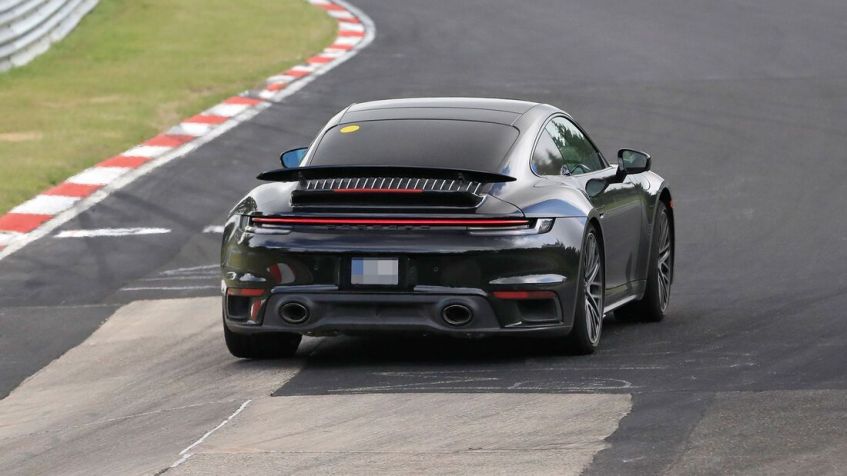 Segundo especulações, primeiro 911 híbrido está sendo desenvolvido em parceria com a Rimac / Reprodução/Auto Drive