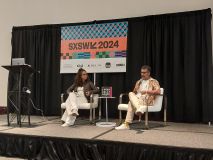 dupla de brasileiros no palco do sxsw