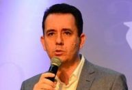 Após anular convenção, cúpula do PSDB nomeia prefeito de Santo André presidente estadual
