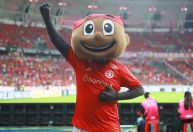 Polícia investiga nova denúncia de importunação sexual contra mascote do Inter