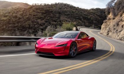 Tesla Roadster é adiado, mas promete ser carro mais rápido do mundo