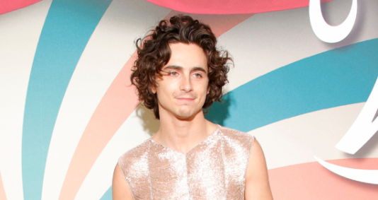 Timothée Chalamet na estreia de Wonka no Cinema UCG Normandie, em Paris, França, em 01 de dezembro de 2023