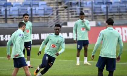 Brasil enfrenta a Espanha em amistoso de combate ao racismo