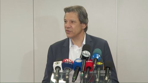 O ministro da Fazenda, Fernando Haddad, em coletiva na cidade de São Paulo após resultado do PIB de 2023