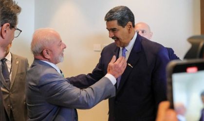 Luiz Inácio Lula da Silva (PT), presidente do Brasil, se reúne com Nicolás Maduro, presidente da Venezuela