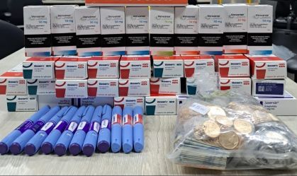 Medicamentos encontrados com o suspeitos foram roubados de uma farmácia na zona sul de São Paulo