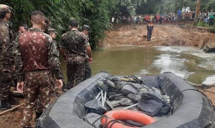 exército chuva Ubatuba