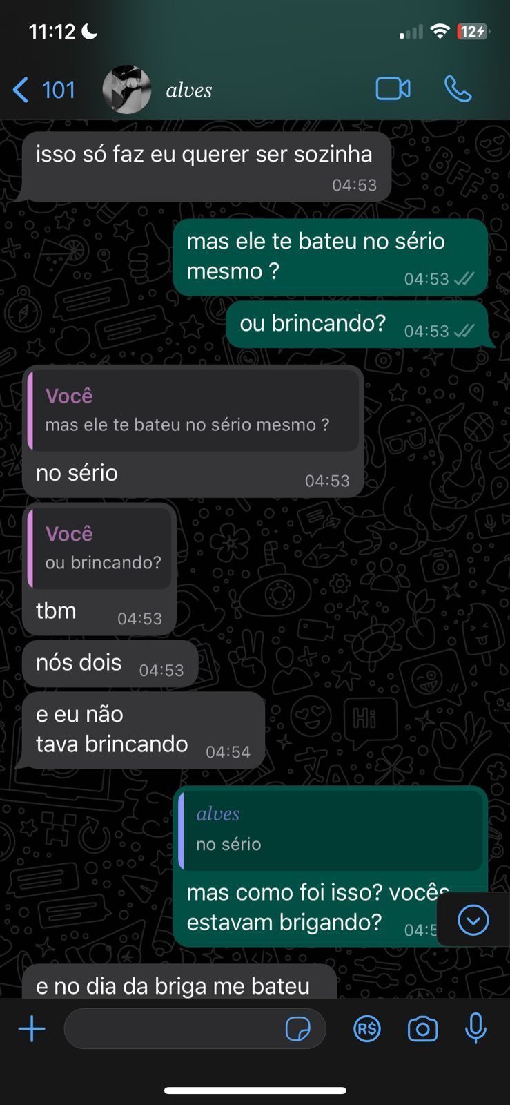 Troca de mensagens entre Kaylane e uma amiga uma semana antes do crime / Reprodução