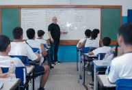 Número de professores concursados cai ao menor patamar em 10 anos