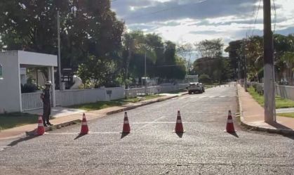 PF faz busca e apreensão na casa de Cid