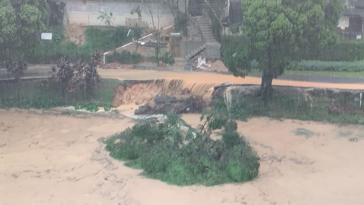 Cidade de Petrópolis entra em estágio de crise e decreta situação de emergência