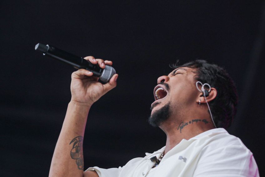O cantor Xamã agitou o segundo dia do festival Lollapalooza com muito rap e funk carioca / Van Campos/Agnews