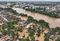 Após segunda maior cheia da história, nível do rio Acre começa a recuar