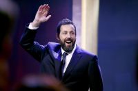 Adam Sandler virou ator para ser famoso: "Queria o que Eddie Murphy tinha"