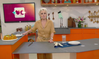 Ana Maria Braga fala sobre a morte de um dos cozinheiros do seu programa, aos 27 anos.