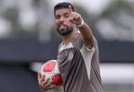 António Oliveira tem aproveitamento de 24% contra times de Série A; veja