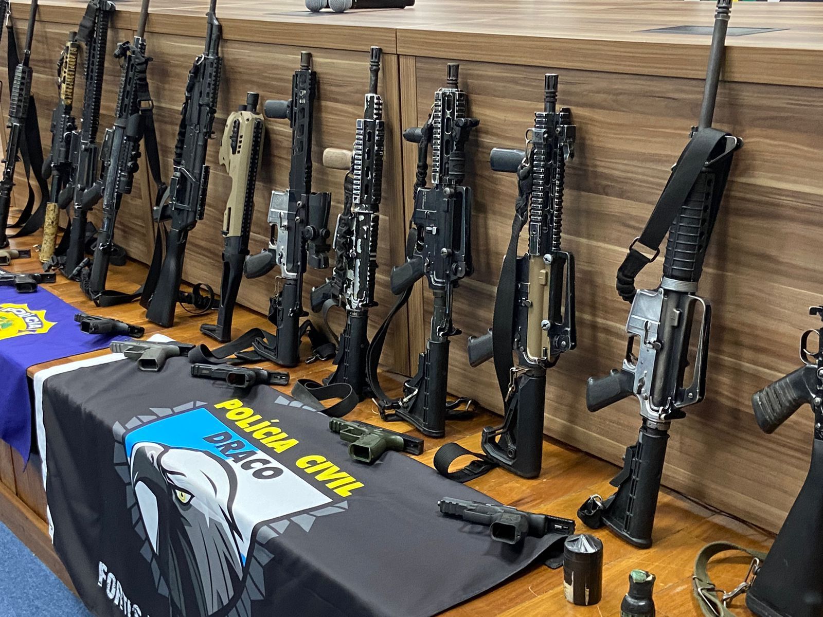 armas2