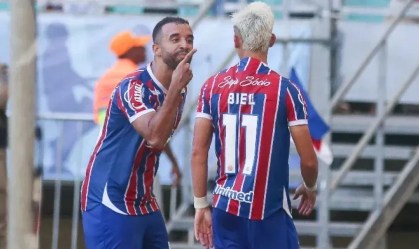 Biel comemora gol pelo Bahia no triunfo sobre a Jacuipense