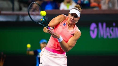 Bia Haddad caiu nas simples em Indian Wells