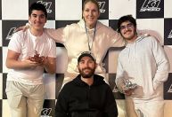 Céline Dion posa ao lado dos filhos e faz desabafo sobre síndrome rara