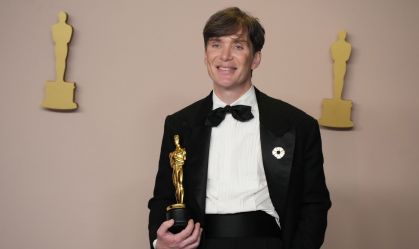 Após quase um ano, Cillian Murphy diz que ainda não acredita que ganhou Oscar