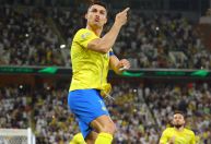 Cristiano Ronaldo se aproxima da marca de 900 gols na carreira profissional