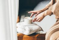Sono de beleza: confira 7 dicas práticas para a pele antes de dormir