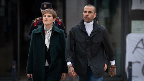 Daniel Alves deixa a prisão Brians 2 em Barcelona
