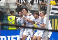 Cruzeiro empata no fim e segue invicto contra o Atlético-MG na Arena MRV