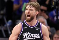 Domantas Sabonis mantém sequência e alcança feito de Wilt Chamberlain e Jokic