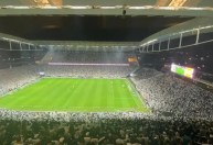 Santos bate recorde de público de estádio do Corinthians na temporada