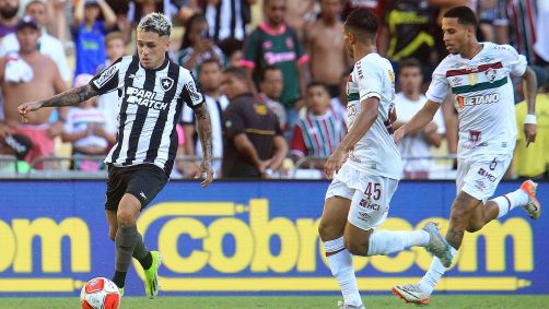 Fluminense e Botafogo em campo pela 11ª rodada do Campeonato Carioca