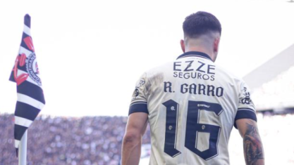 Rodrigo Garro, meia do Corinthians, em partida contra o Santo André