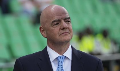 Atraso de Infantino em congresso da Fifa causa transtorno em reunião