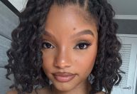 Halle Bailey relata depressão pós-parto: "Difícil me sentir normal em meu corpo"