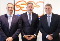 Tarcísio e Derrite articulam derrubada do veto de Lula no “fim das saidinhas”