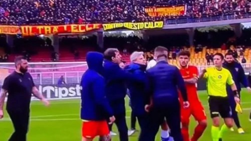 Técnico deu uma cabeçada em jogador adversário no futebol italiano