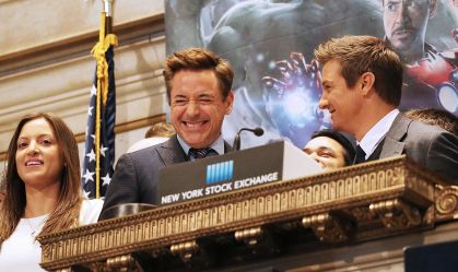 Jeremy Renner cita apoio de Robert Downey Jr. durante recuperação de acidente