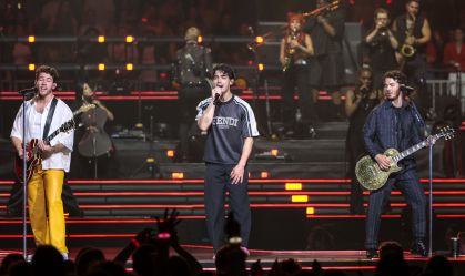 Jonas Brothers: conheça e saiba mais sobre os irmãos Joe, Kevin e Nick