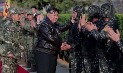 Kim Jong Un visita unidade de tanques e pede prontidão para combate