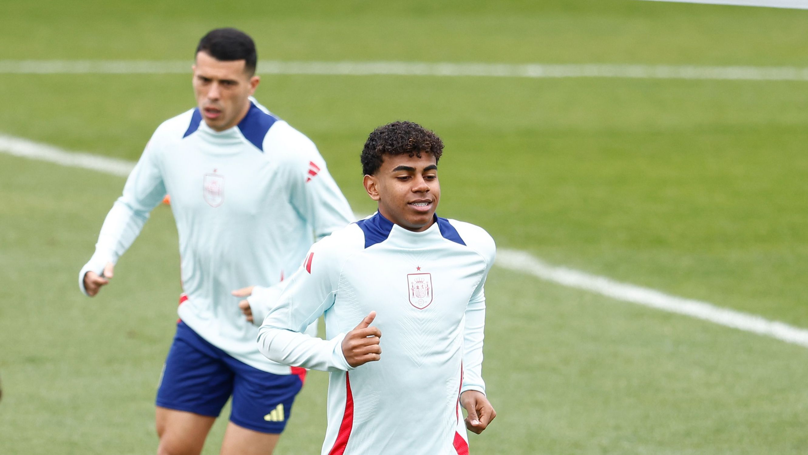 Lamine Yamal em treino da Seleção Espanhola