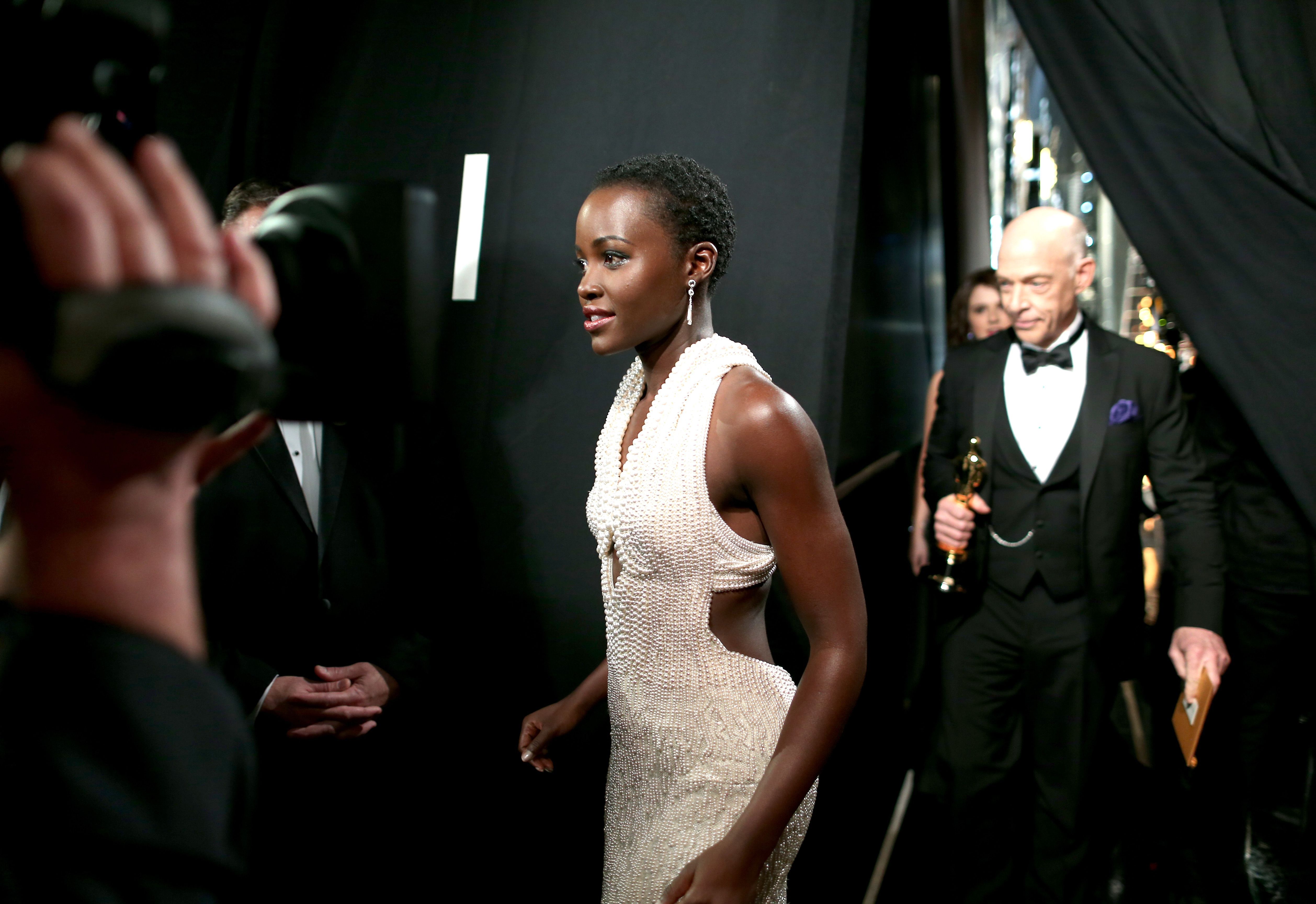 Lupita Nyong'o no Oscar de 2015 • Christopher Polk/Getty Images