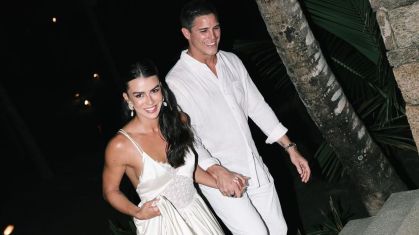 Mari Saad e Romulo Arantes celebram em festa de pré-casamento